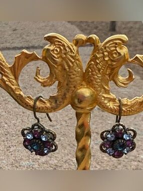Vintage Kenny Ma San Francisco Rhinestone Flower Drop Earrings Purple Blue